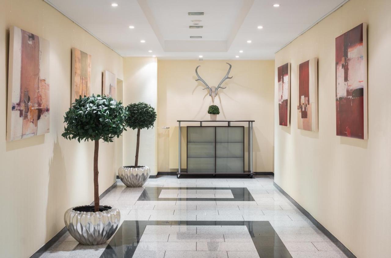 Parkhotel Am Taunus Оберурзель Екстер'єр фото